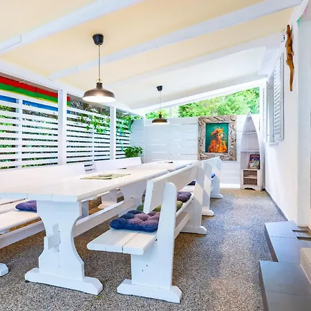 Dreamland Apartment *